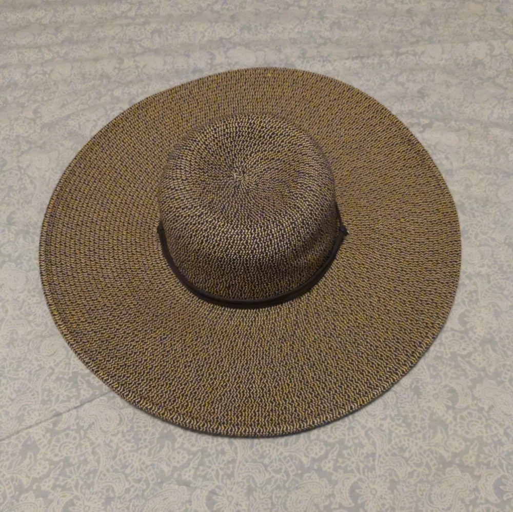 Milani Oversized Floppy Beach hat Adjustable One Size Women's Bohemian Boho